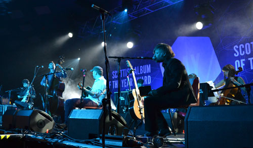 RM Hubbert wins Scottish Album of the Year Award 27 The Dewarists