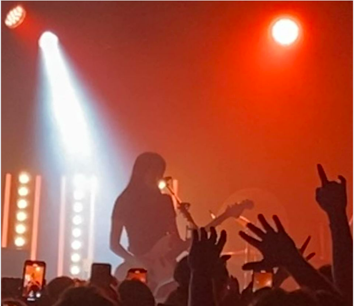 LIVE: Beabadoobee - Chalk, Brighton, 17/10/2022 1