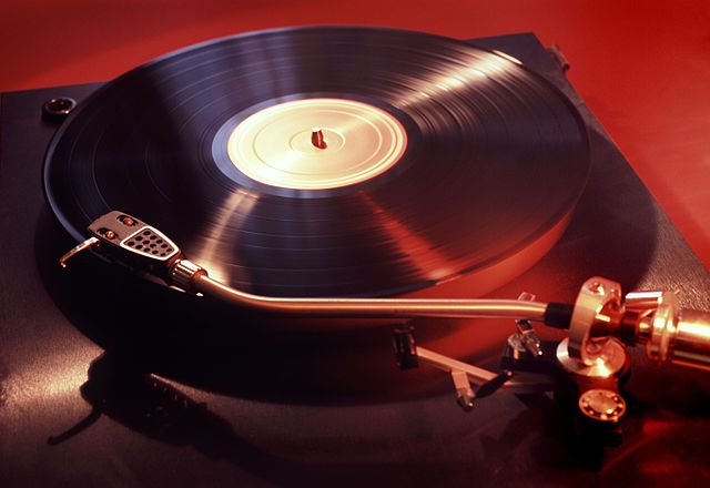 Vinyl Player Original