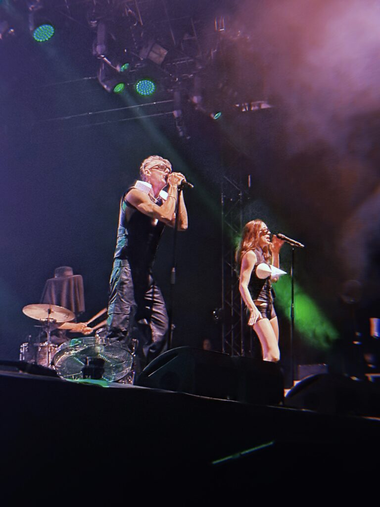 LIVE: Rock N Roll Circus: Self Esteem / Confidence Man / Natalie Imbruglia - Don Valley Stadium, Sheffield, 02/09/2023 24 2023 09 06 171736.647