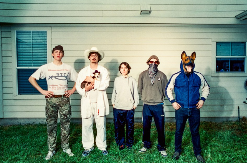 NEWS: Fat Dog announce debut album, WOOF & share new single, 'Running' 23 image 8