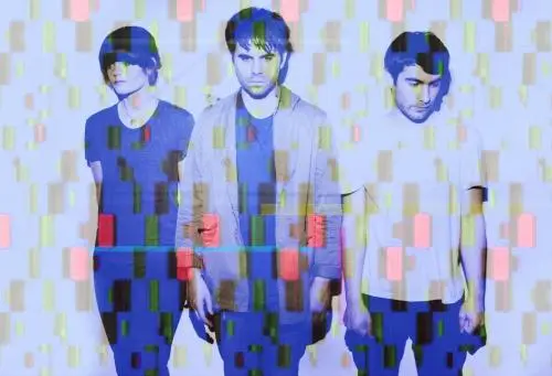 WATCH: Factory Floor - Two Different Ways
