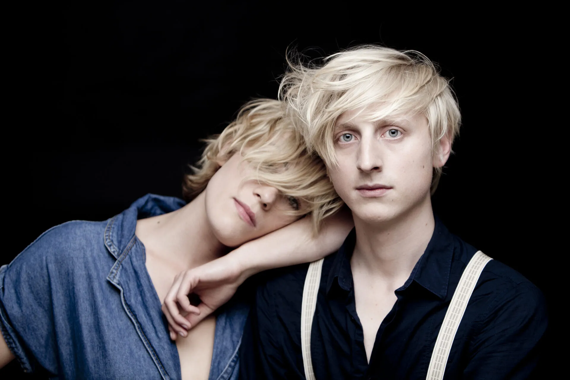 Track Of The Day #127: Me and My Drummer - Don't Be So Hot 2