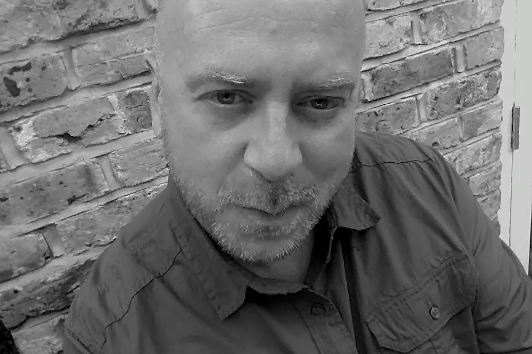 INTERVIEW: Simon Raymonde 28 INTERVIEW: Simon Raymonde 2