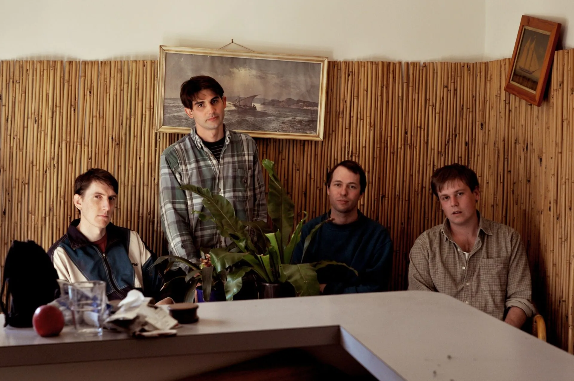 VIDEO PREMIERE: Full Ugly - Hanging Around