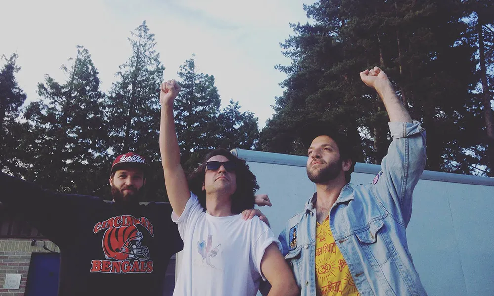 EXCLUSIVE: My Name is Ian 'Fight, Drink and watch people die on TV' Video Premiere