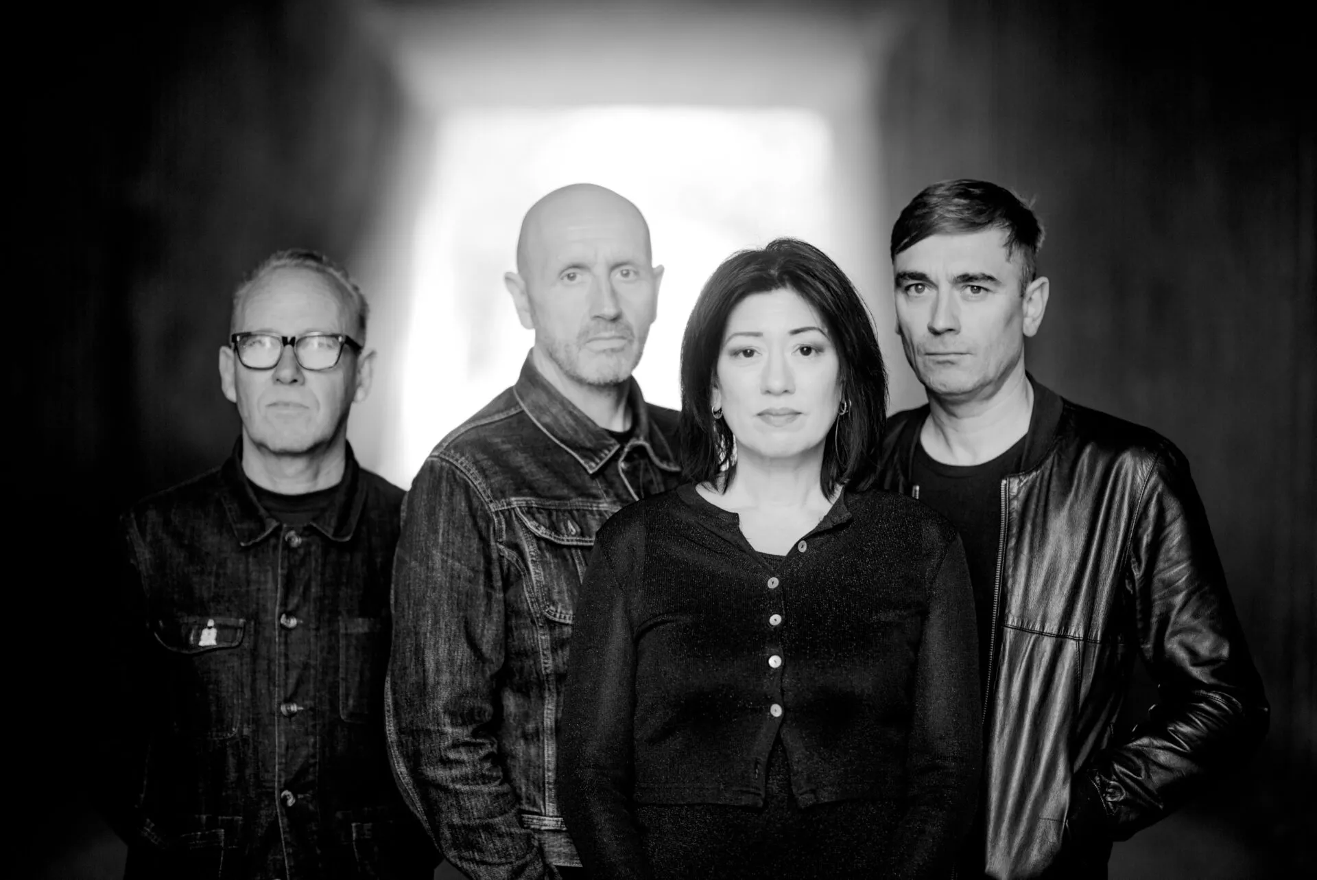 NEWS: Piroshka(Lush/Elastica) call for 'unity' on 'What's Next?' 36 NEWS: Piroshka(Lush/Elastica) call for 'unity' on 'What's Next?'