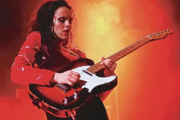Anna Calvi - Edinburgh International Festival, Leith Theatre, 11/08/2019 24 Anna Calvi - Edinburgh International Festival, Leith Theatre, 11/08/2019
