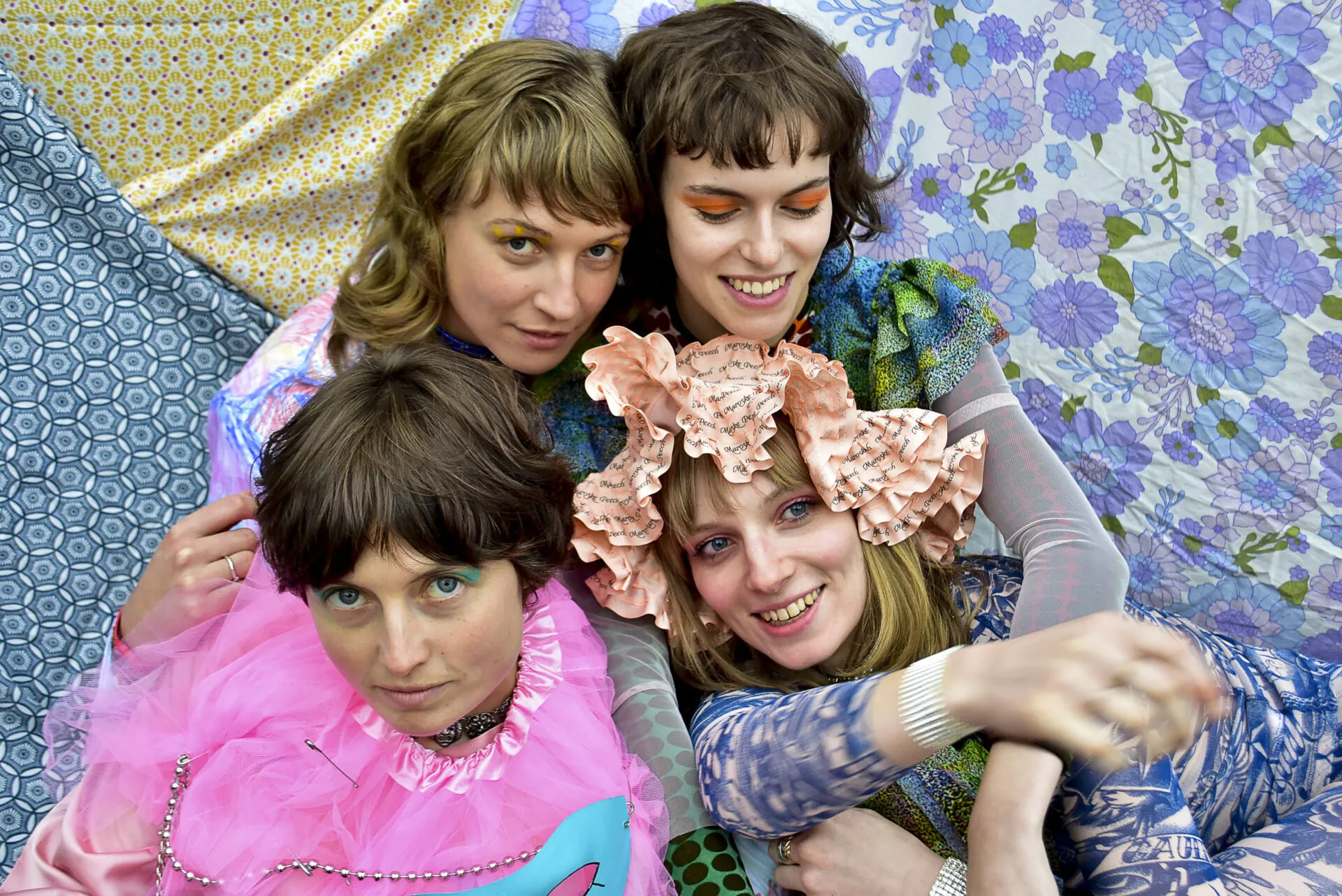 Tracks Of The Week #82 24 Tracks Of The Week #82 2