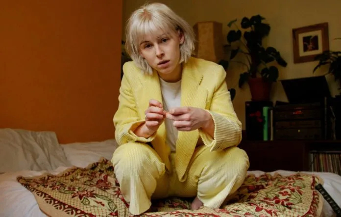 Bill Cummings's Tracks of the Year 2020 44 IN CONVERSATION: Fenne Lily 1