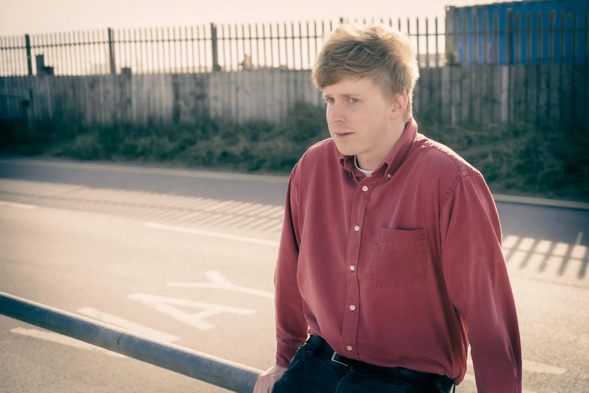 NEWS: James Leonard Hewitson debuts new single 'Temporary Values' 24 NEWS: James Leonard Hewitson debuts new single 'Temporary Values'