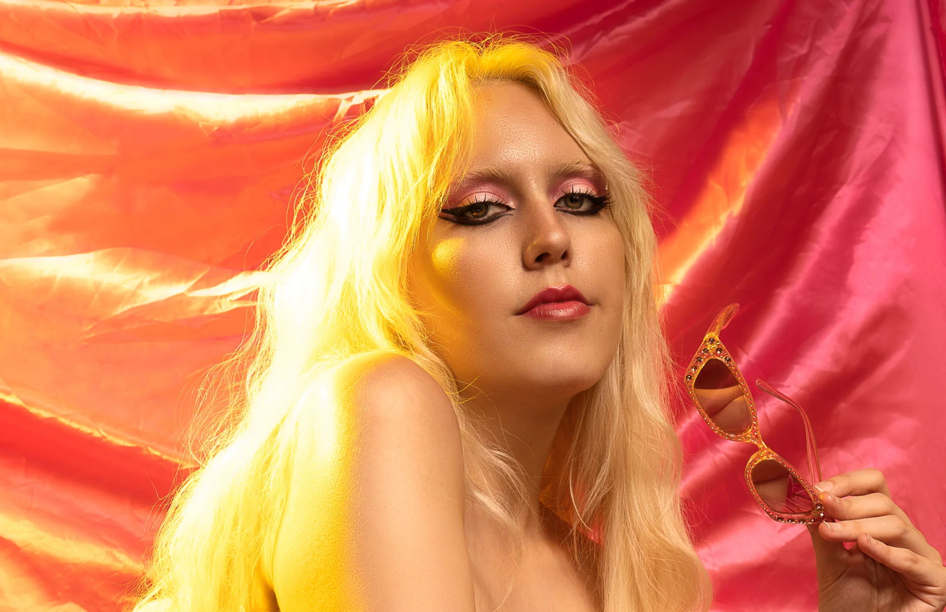 IN CONVERSATION: Foxgluvv