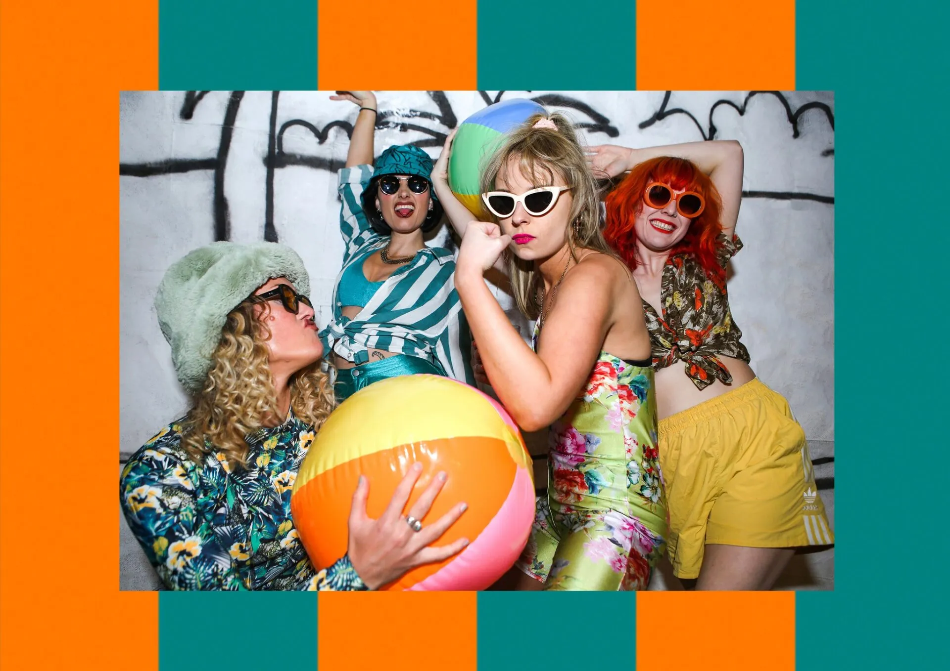 NEWS: Loose Articles sign to Alcopop! Records and announce new single and EP 29 NEWS: Loose Articles sign to Alcopop! Records and announce new single and EP