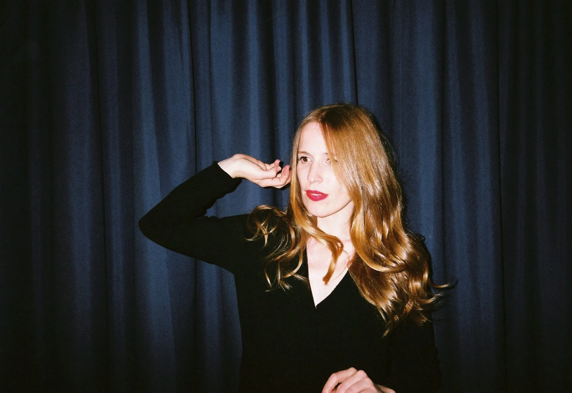 NEWS: Anna Prior(Metronomy) shares life affirming house pop of 'Easier Alone' 53 NEWS: Anna Prior(Metronomy) shares life affirming house pop of 'Easier Alone'