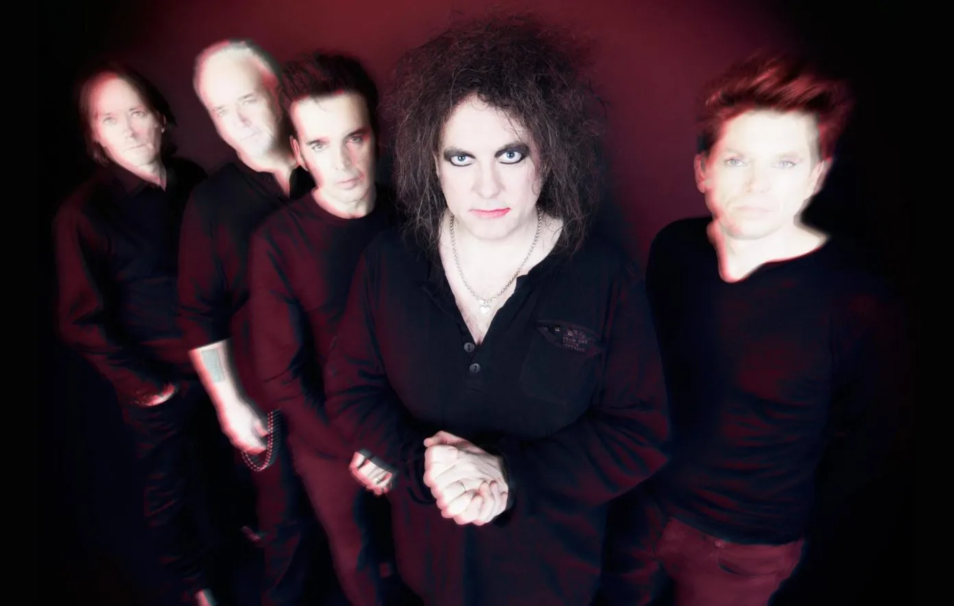 NEWS: The Cure's new album 'Songs of a Lost World' could be released this Autumn 34 NEWS: The Cure's new album 'Songs of a Lost World' could be released this Autumn