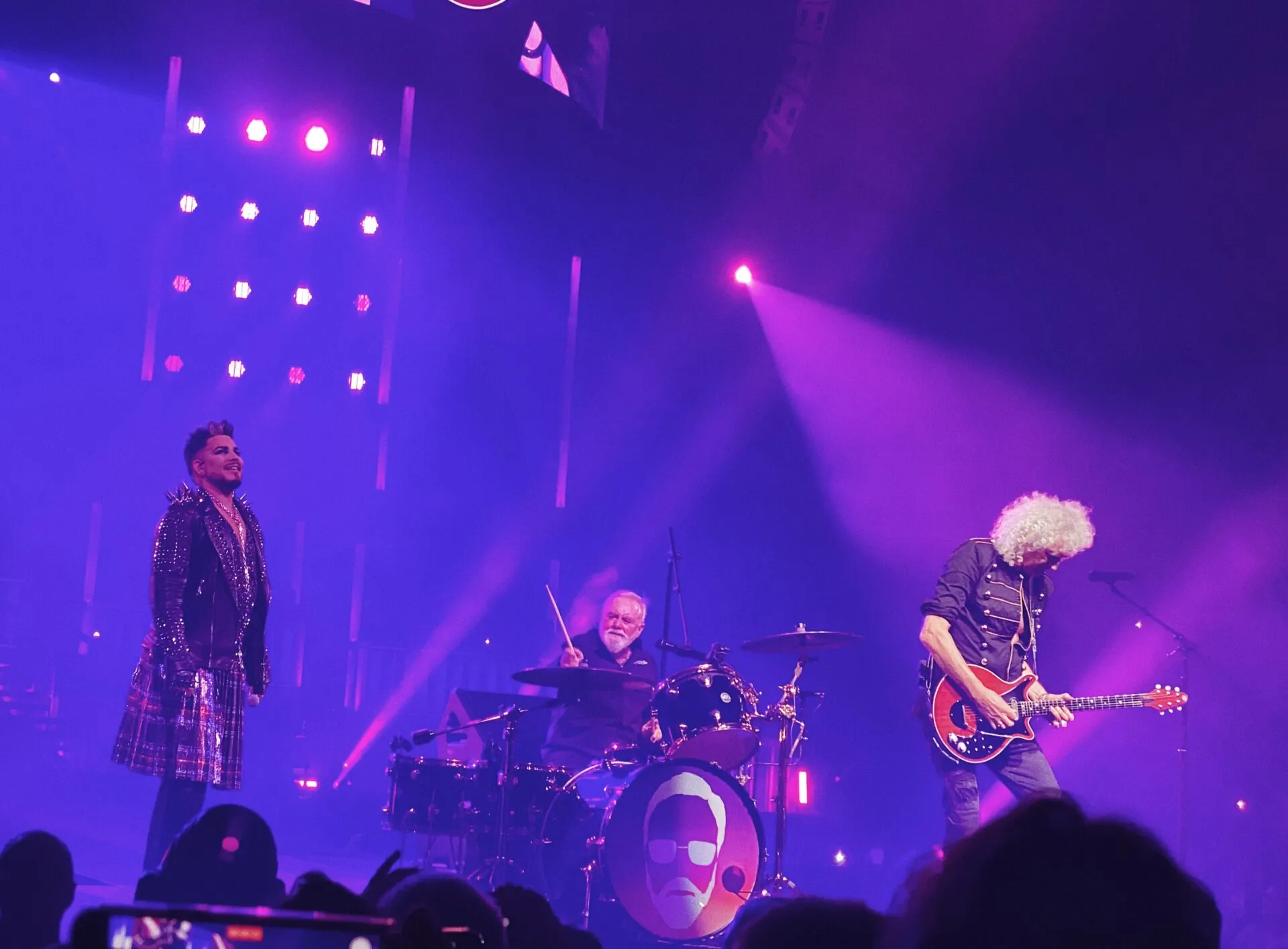 LIVE: Queen + Adam Lambert – AO Arena, Manchester, 31/05/2022 36 LIVE: Queen + Adam Lambert – AO Arena, Manchester, 31/05/2022 1