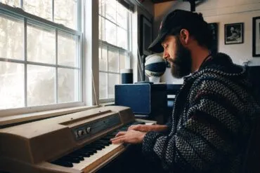 NEWS: Nightlands shares ‘Stare Into The Sun’ video from new album, Moonshine