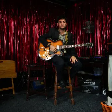 Tom Emlyn - I've Seen You In Town (R.E.P.E.A.T. Records) 1