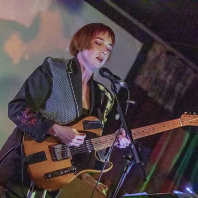 LIVE: LoneLady / Mayshe Mayshe – The Crescent, York, 18/10/2022 2