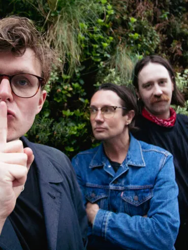 NEWS: Yard Act announce Spring 2023 tour dates and share new live video for 'Rich'