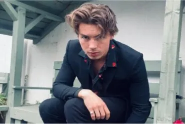 EXCLUSIVE: Enjoyable Listens 'Dead Frozen' Video Premiere