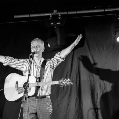 LIVE: Robert Forster – The Crescent, York, 14/03/2023 1