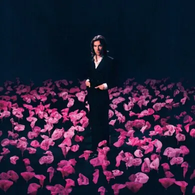 IN CONVERSATION : Cosmic Crooner "I’m happy to meet another music snob!" 