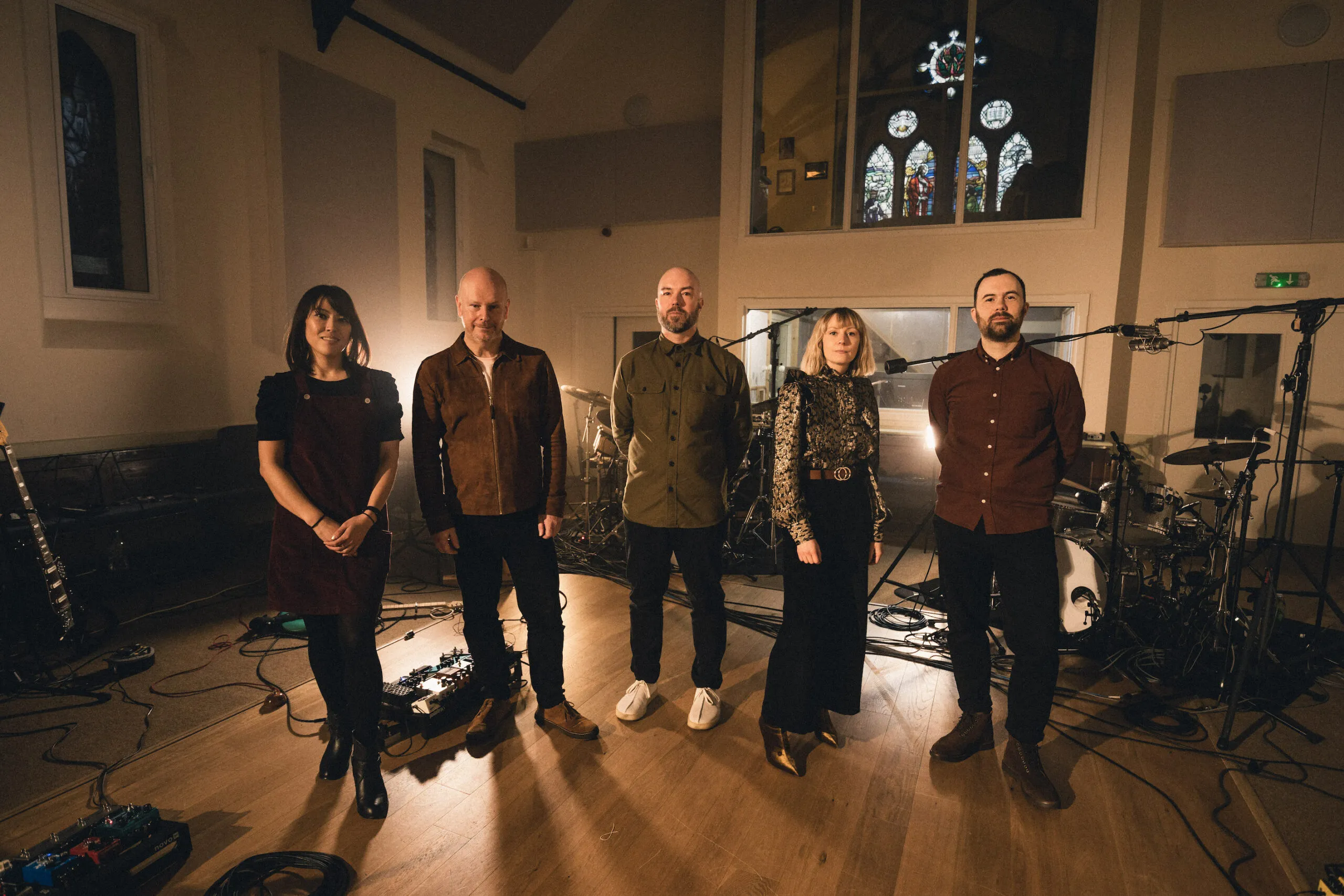 IN CONVERSATION: Lanterns on the Lake on recording new album 'Versions of Us.' "It was a mixture of having nothing left to lose and having lost that thing anyway." 22 image001 2 scaled