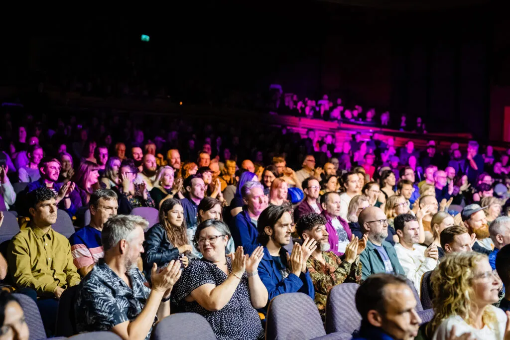 20231011 PT Llais 107 1