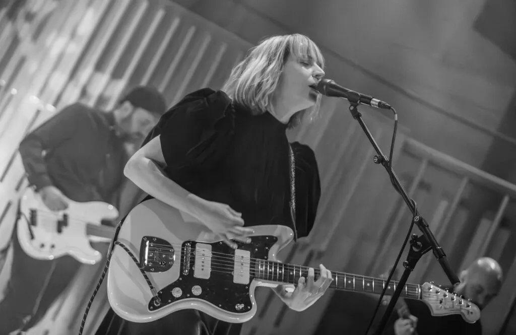 LIVE: Lanterns on the Lake – Howard Assembly Room, Leeds, 17/11/2023 24 013 Enhanced NR