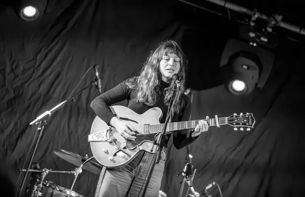 LIVE: A Yorkshire Tribute to Michael Chapman – The Crescent, York, 01/12/2023 24 019 Enhanced NR