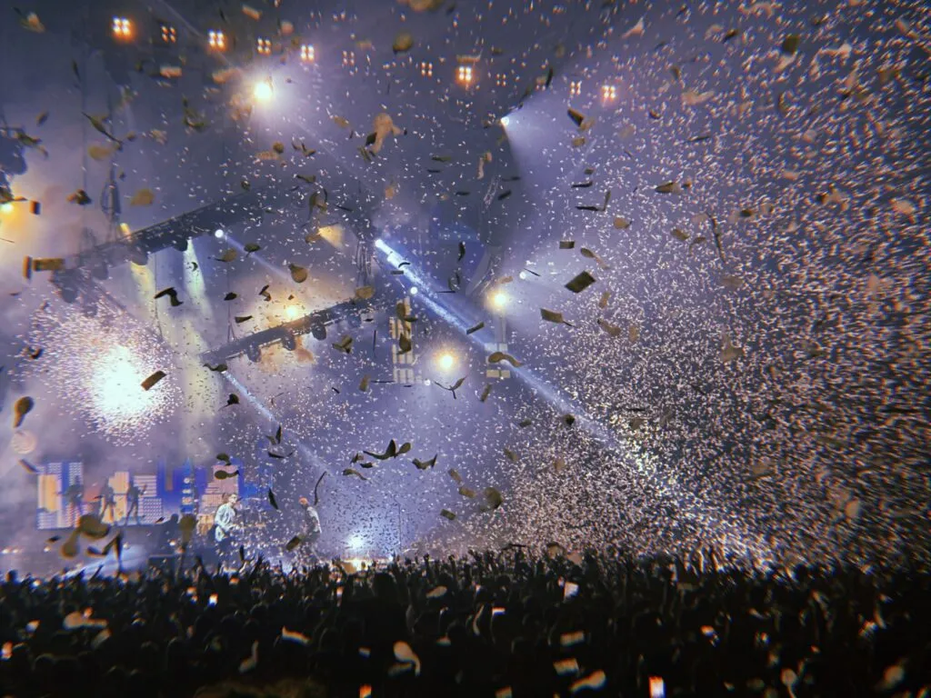 2023 10 15 23 10 55.250