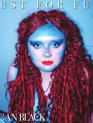 Singer Megan Black photo