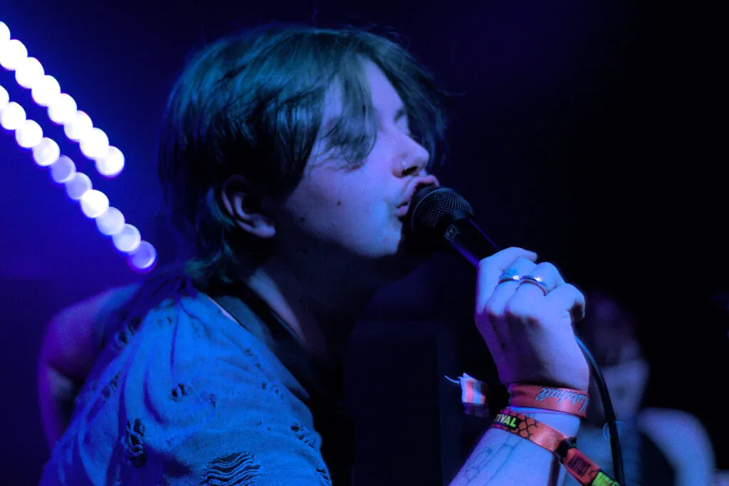 noah and the loners 2 1