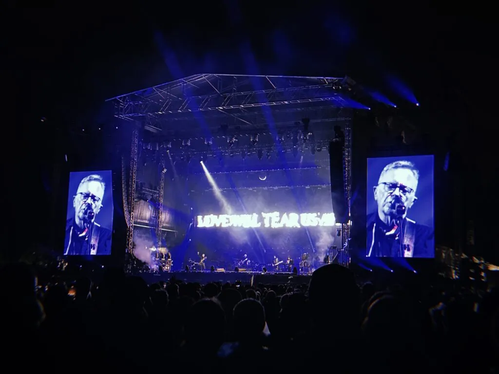 LIVE: New Order / Johnny Marr - Wythenshawe Park, Manchester, 24/08/2024 27 2024 08 28 210008.142