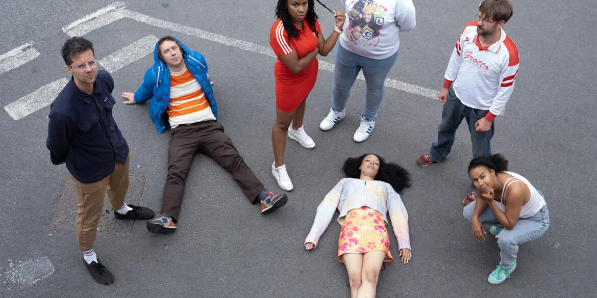 NEWS: The Go! Team share Los Bitchos rework of track 'Junior Kickstart' 34 TGT David Richardson