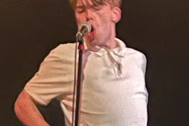 eee111ed 4f93 435e a07e 1532f9ad8bfa