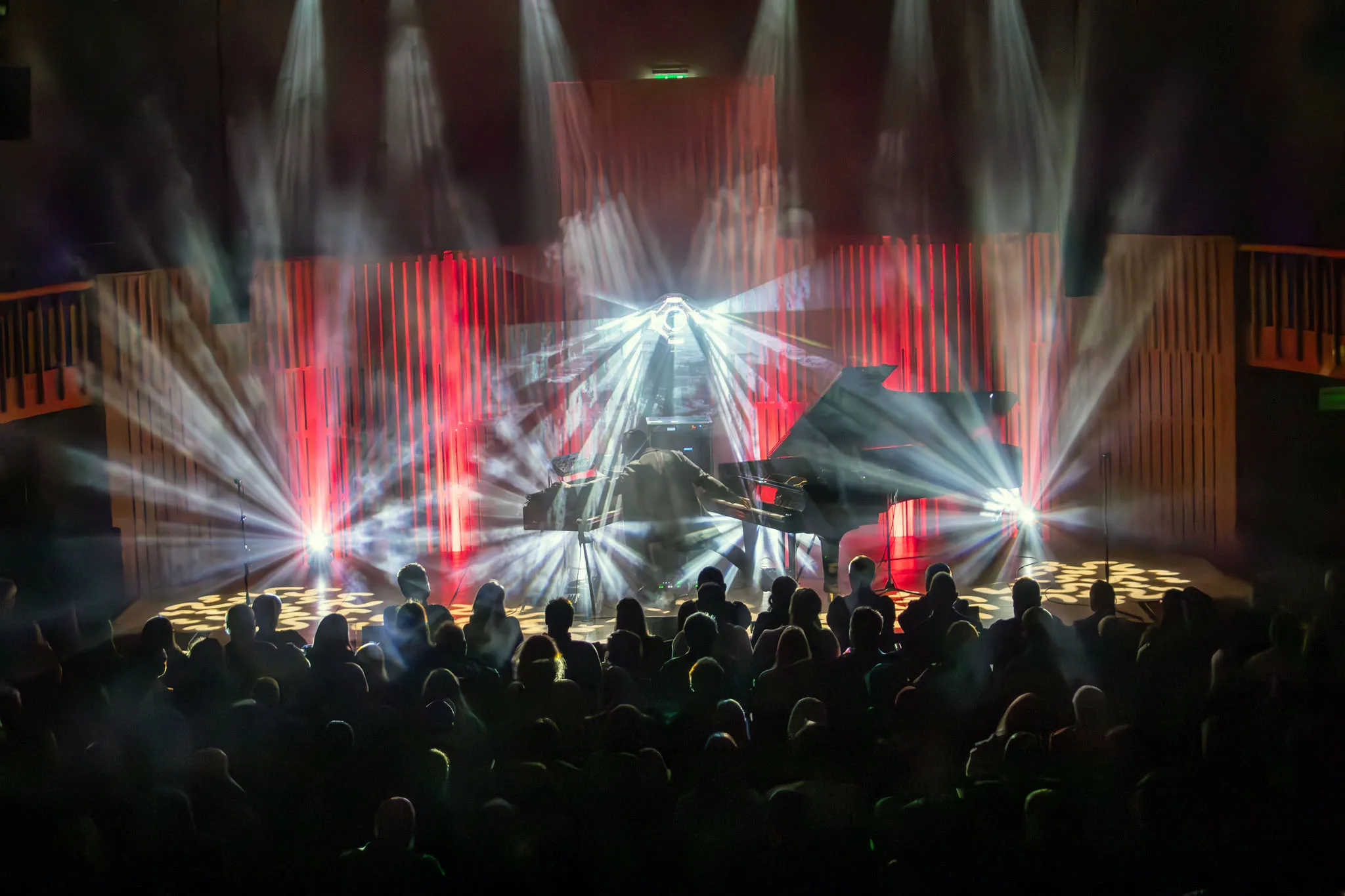 LIVE: Martin Kohlstedt – Howard Assembly Room, Leeds, 10/03/2025 22 021 Enhanced NR