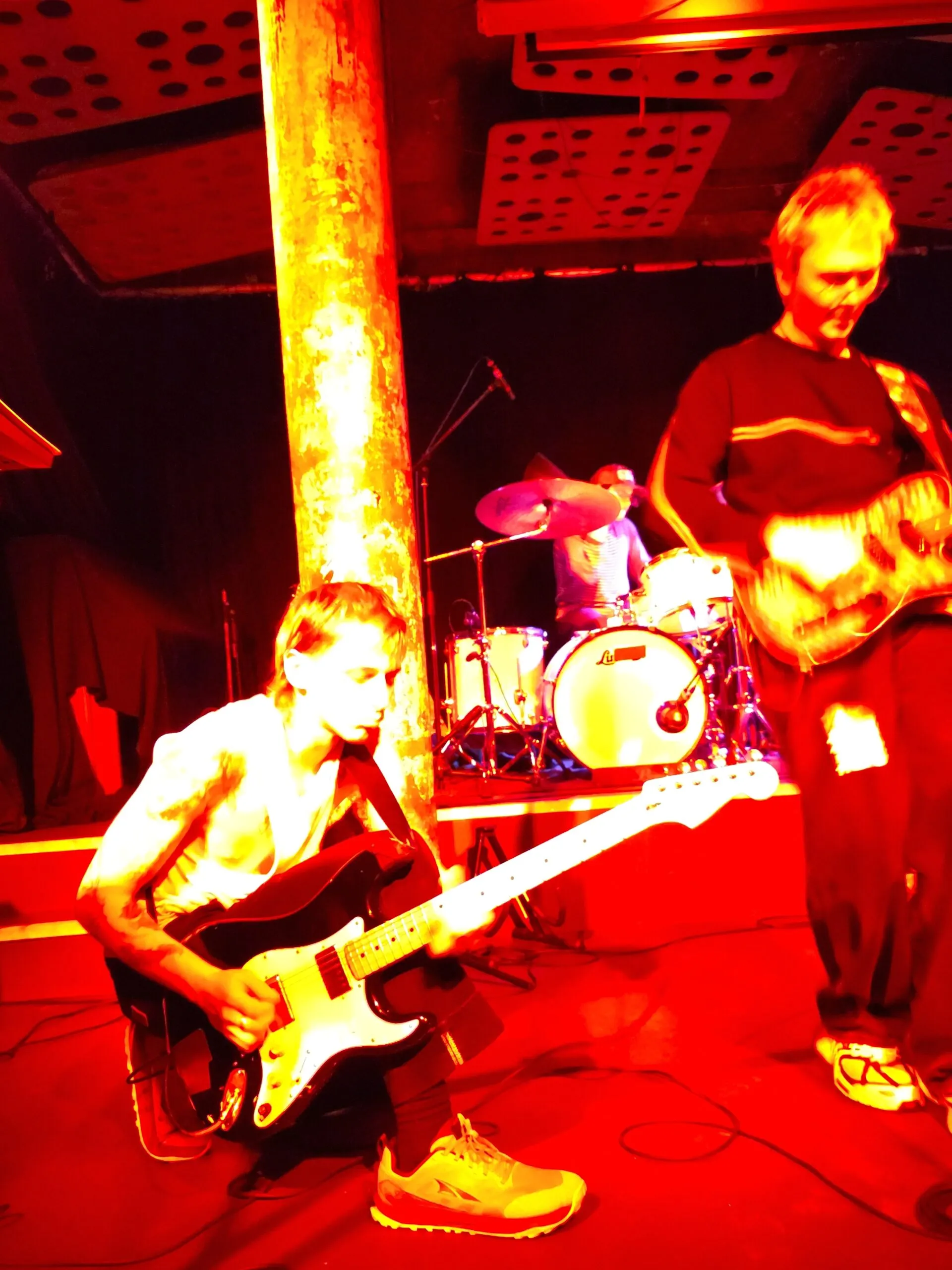 Thus Love onstage in Stereo, Glasgow