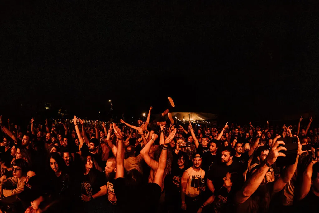 Bear stone festival crowd