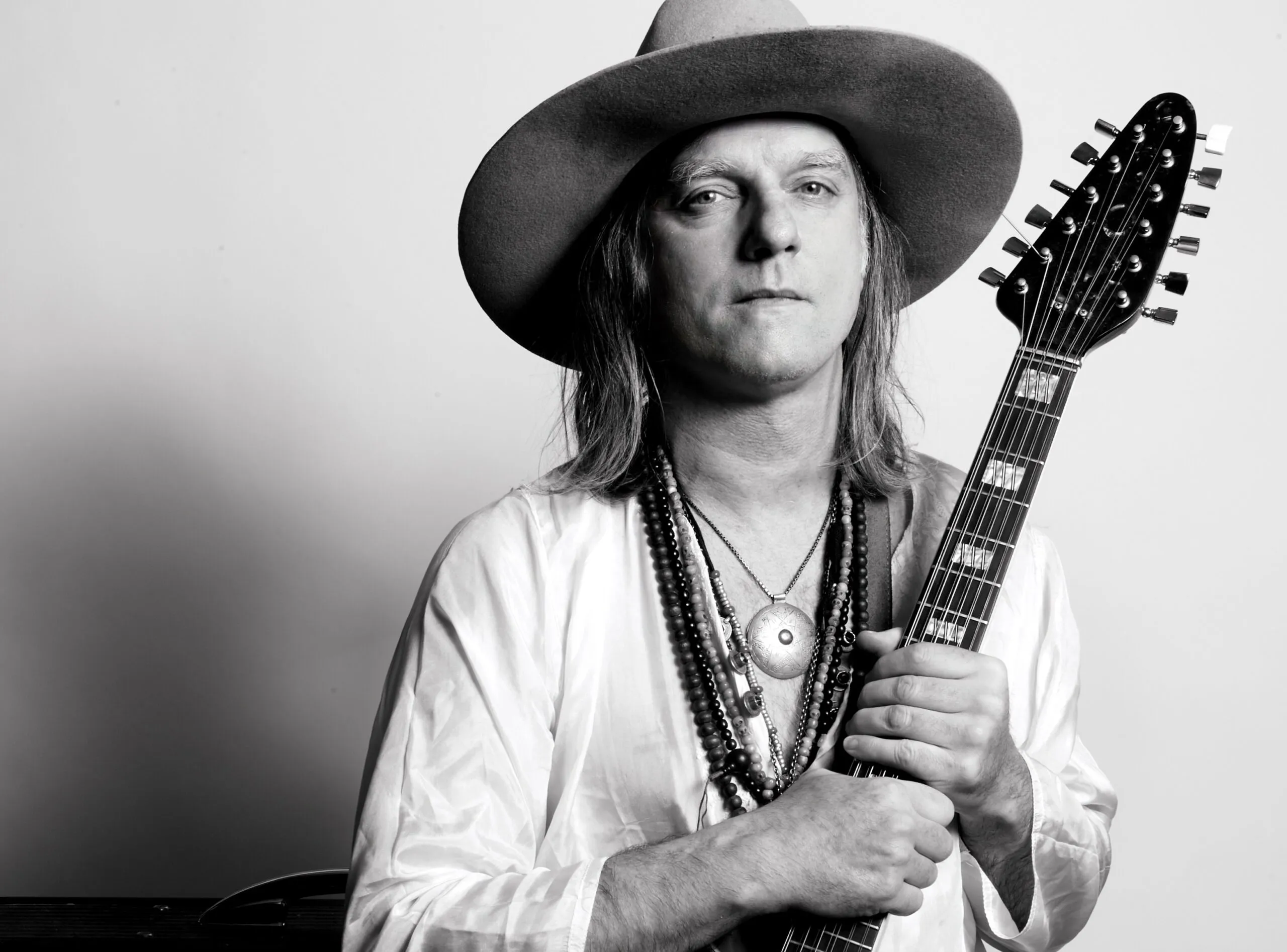 NEWS: Brian Jonestown Massacre to play Glastonbury Festival, UK dates + new music 22 anton edit scaled