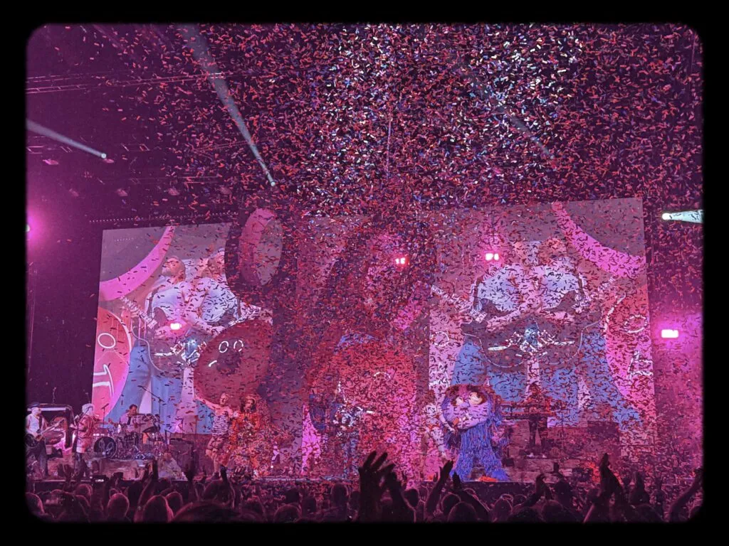 LIVE: Scissor Sisters – Motorpoint Arena, Nottingham, 16/05/2025 27 IMG 0436 1