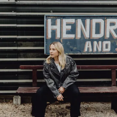 1 10 credit Emilia Kate