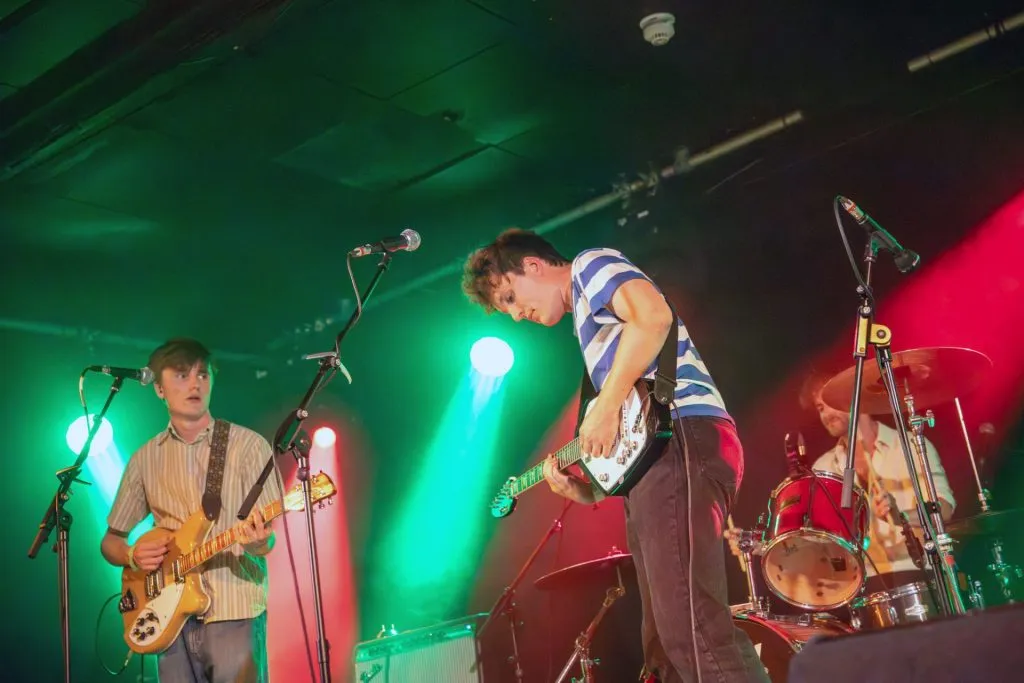 IN CAMERA: Captain Starlet / James Shakeshaft / Ned Swarbrick 31 027 Enhanced NR