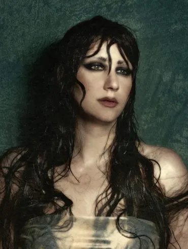 NEWS: Circuit des Yeux Releases 'Halo on the Inside: Director’s Cut' With Unheard Tracks and New Video 36 09 HOTI Deluxe credit Dana Trippe