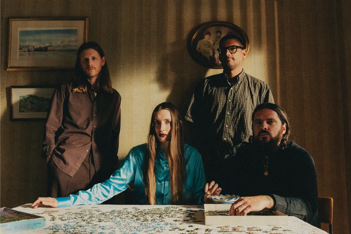 NEWS: Dry Cleaning announce details of third album and live dates 22 Dry Cleaning