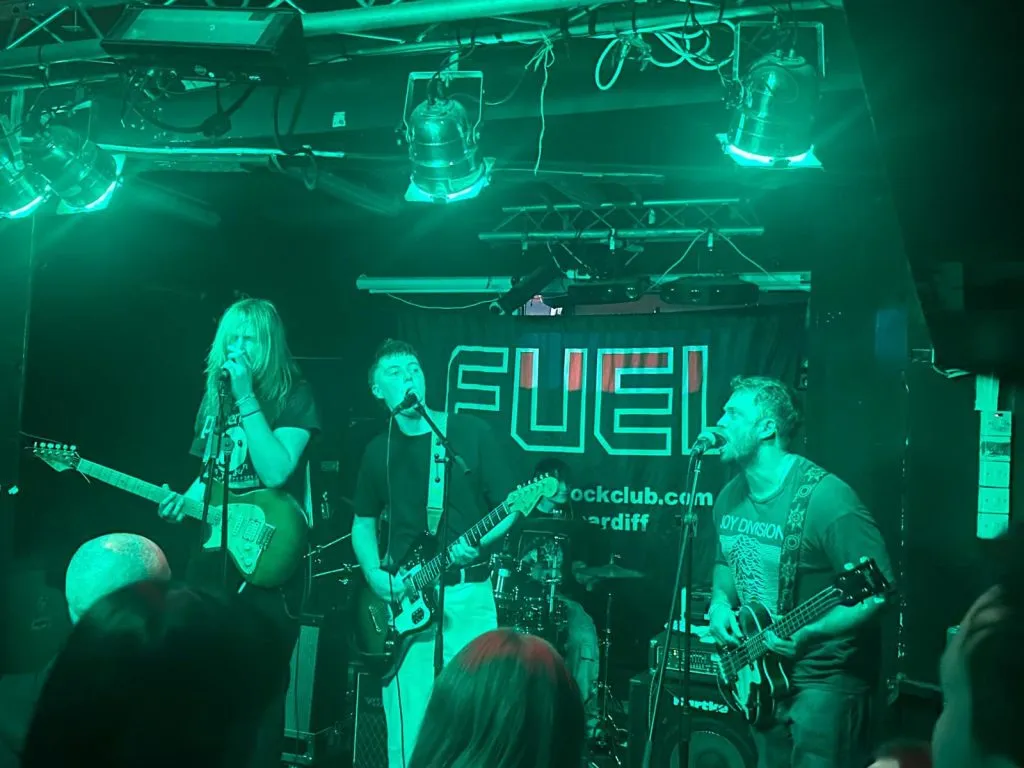 Kikker - Fuel - Rachel Graveson