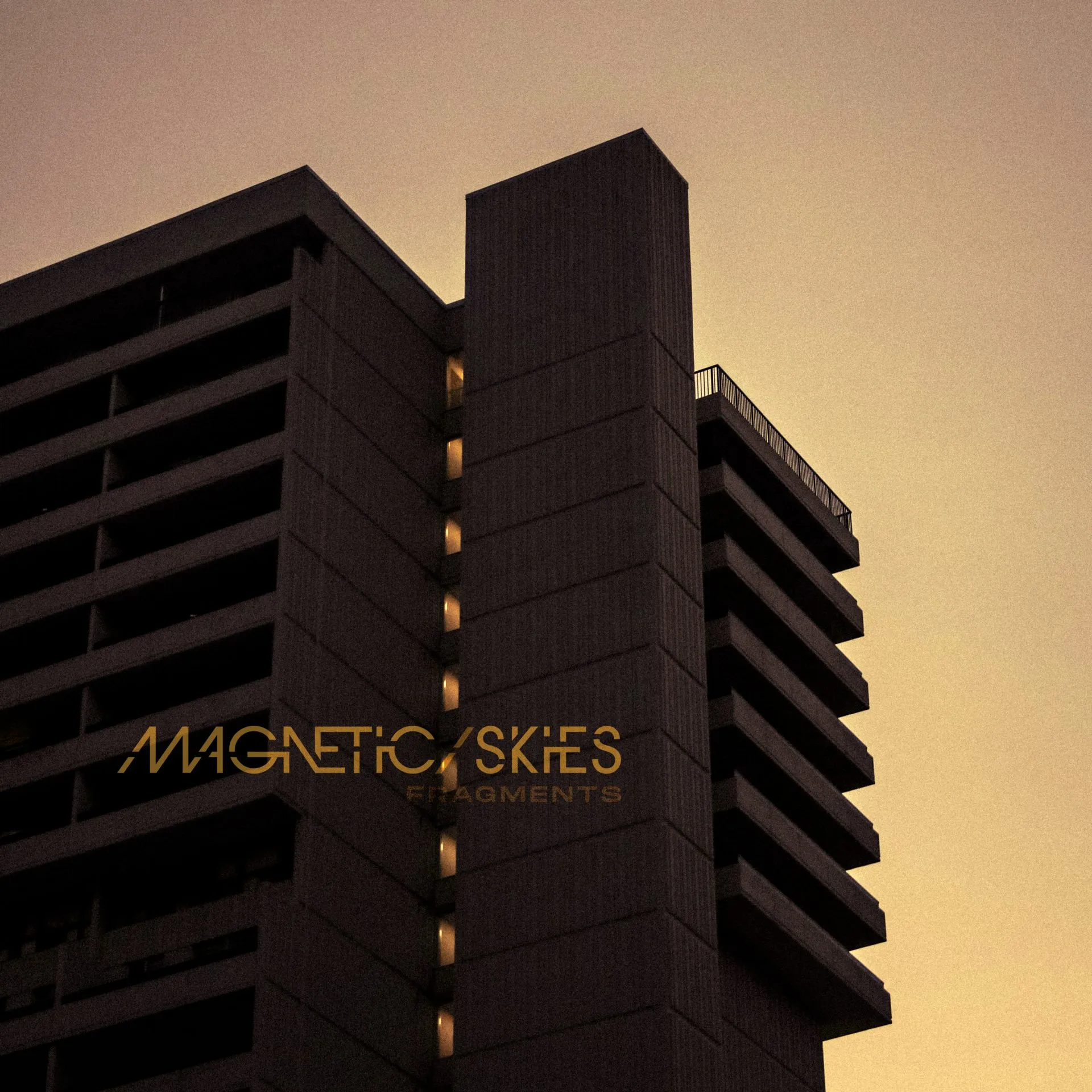 Magnetic Skies – Fragments (Bandcamp) 22 Magnetic Skies Fragments cover hi res