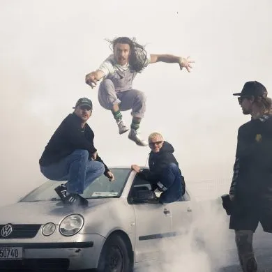 THE SCRATCH Pull Like A Dog credit Evan Doherty 1 e1762430536618