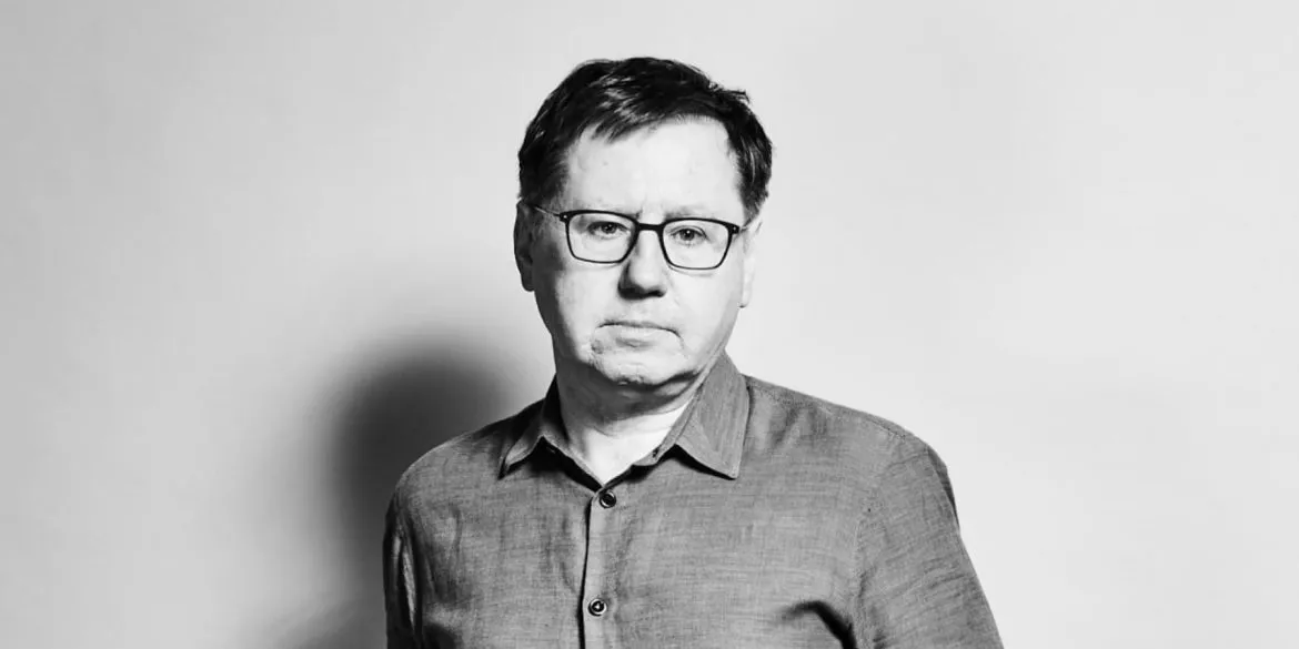 Collage 2025 12 04 10 27 39